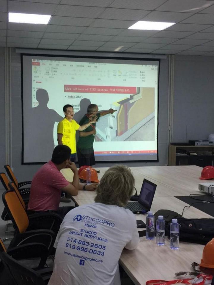 Pose de revêtement enduits acryliques Montréal